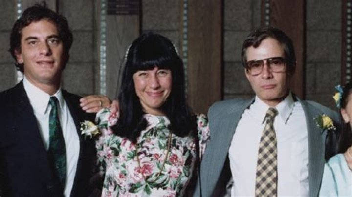 Unveiling Robert Durst's Net Worth: Secrets And Revelations